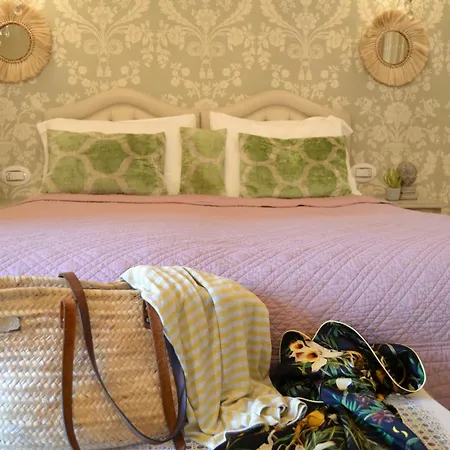 Dolce Santo Stefano 公寓