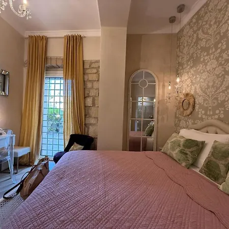 La Dolce Santo Stefano Elegant With Private Terrace Appartamento