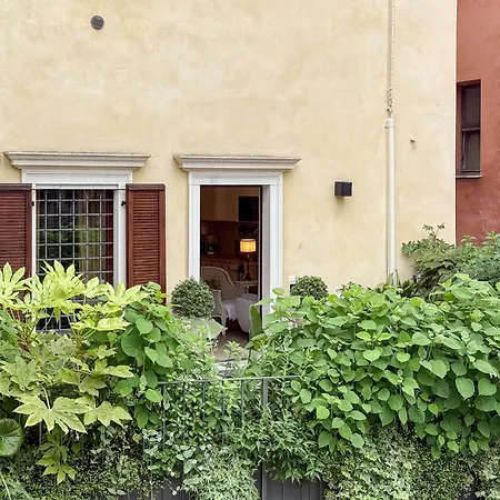 La Dolce Santo Stefano Elegant & Cosy Ponte Pietra Terrace アパート *