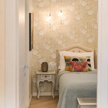 アパート La Dolce Santo Stefano Elegant & Cosy Ponte Pietra Terrace ヴェローナ