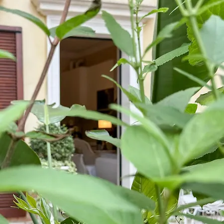 La Dolce Santo Stefano Elegant With Private Terrace Appartamento